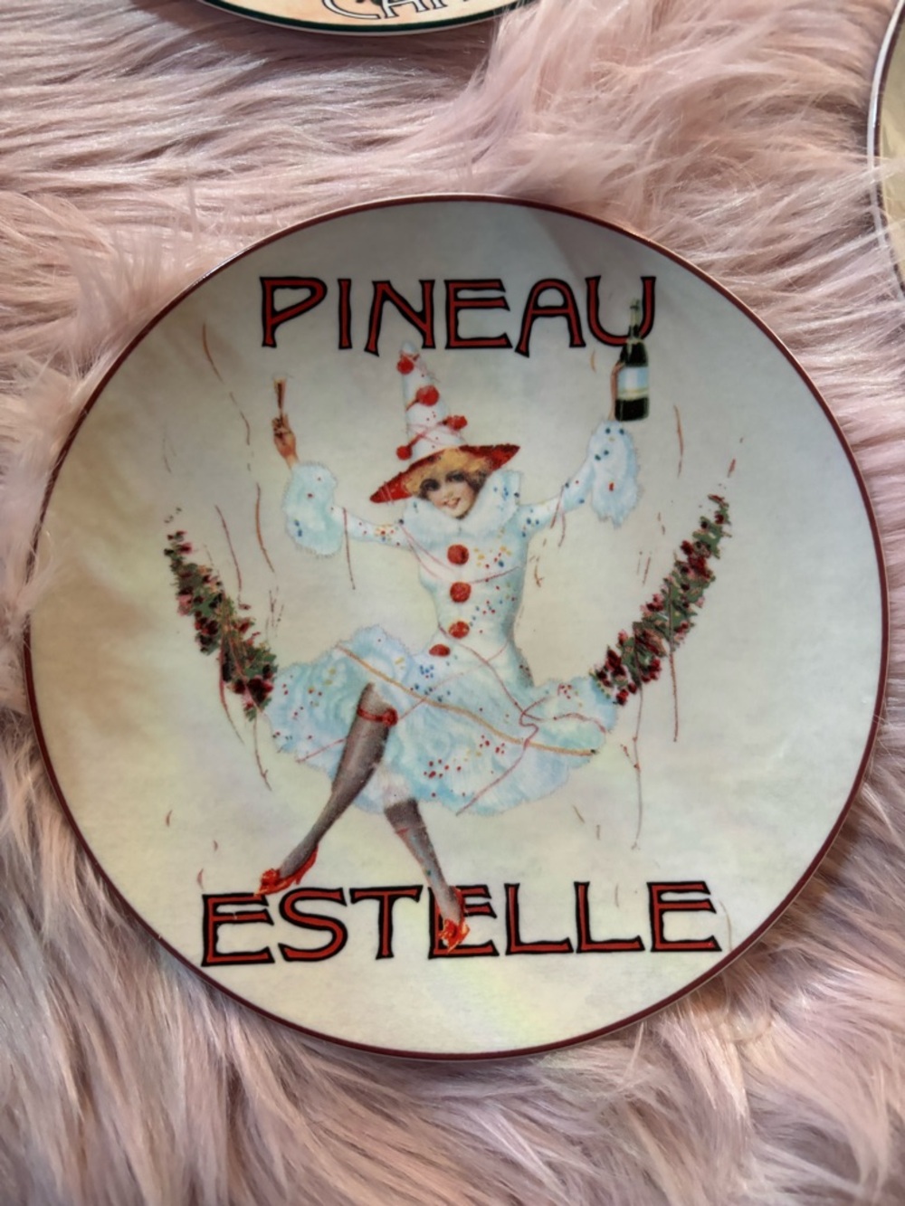 Vintage BIA Cordon Bleu French Wine Porcelain Plates Set of 4 Paris Café Style - Picture 5 of 13